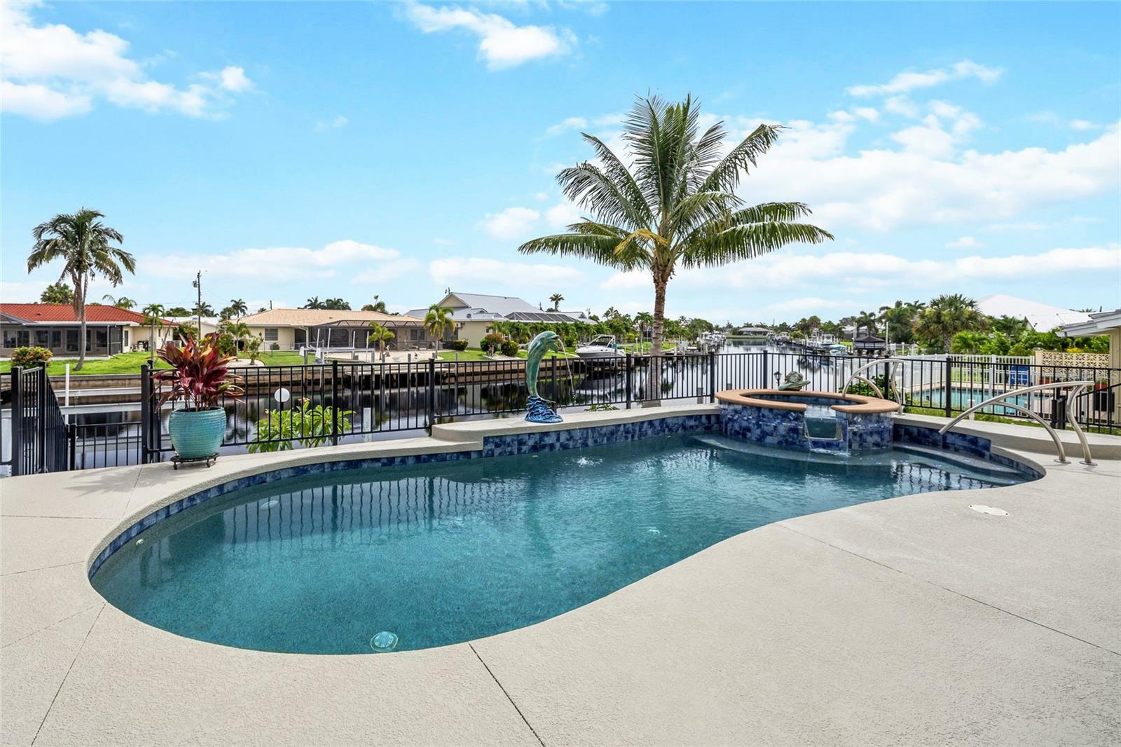 Property Photo:  360 Capri Isles Court  FL 33950 