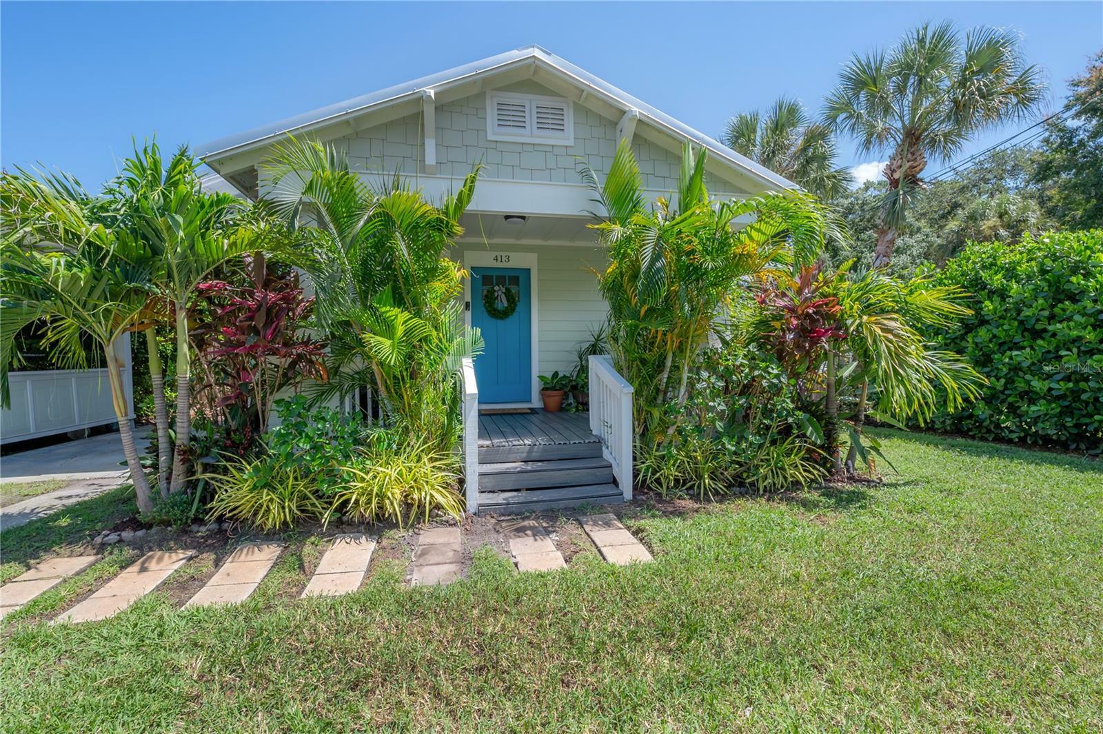 Property Photo:  413 W Chelsea Street  FL 33603 