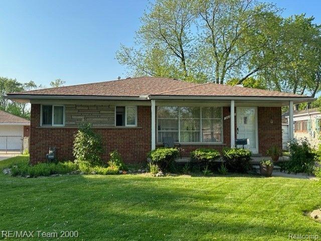 Property Photo: 26830 Baldwin Street MI 48127 3943