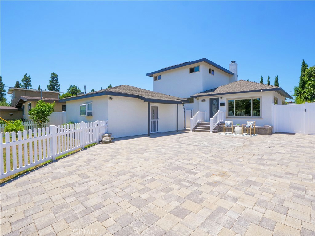 Property Photo:  24209 Stanhurst Avenue  CA 90717 