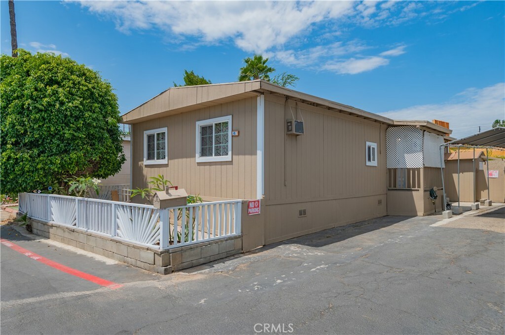 Property Photo:  1225 W 8th Street 45  CA 92882 