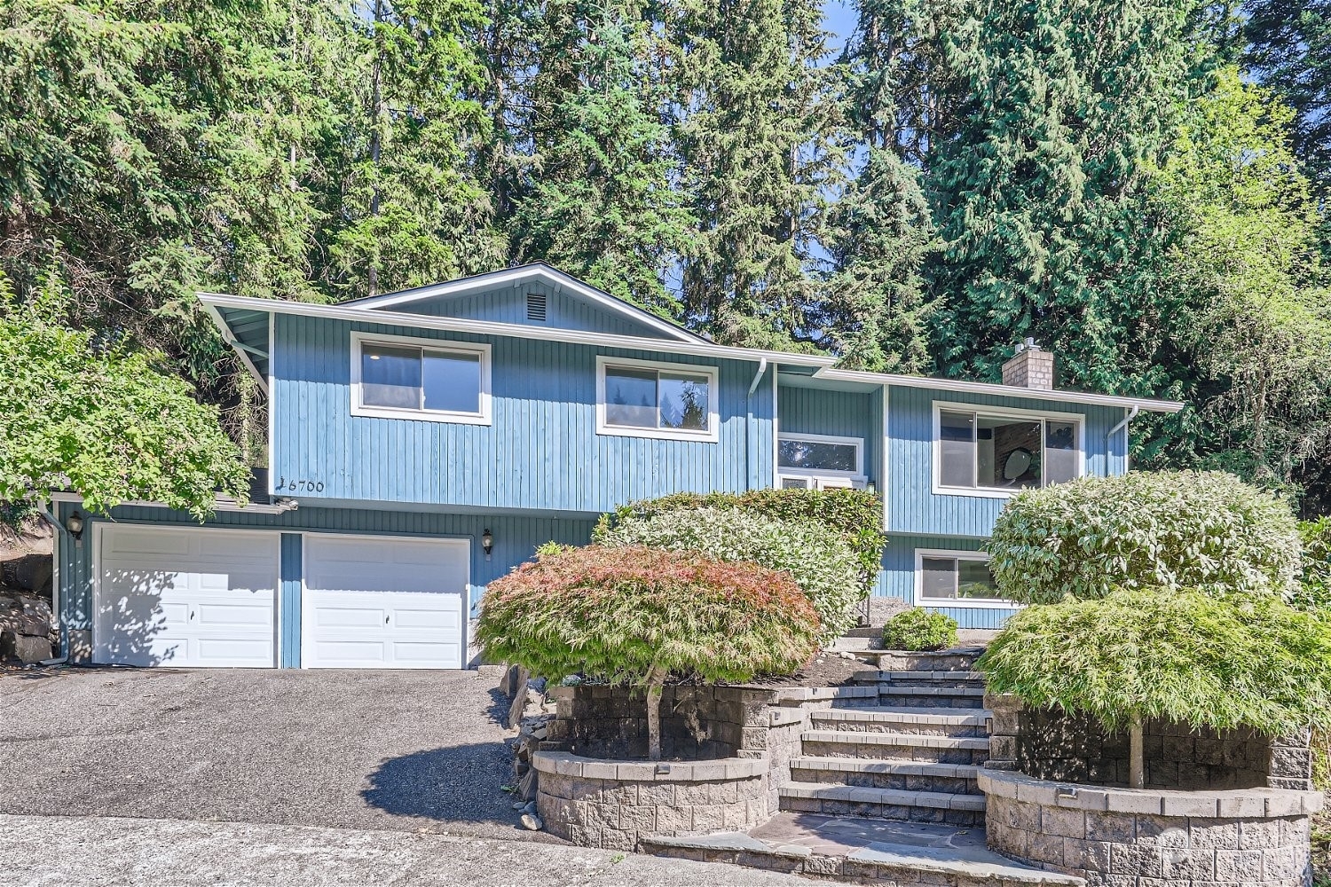 Property Photo:  6700 178th Place SW  WA 98037 