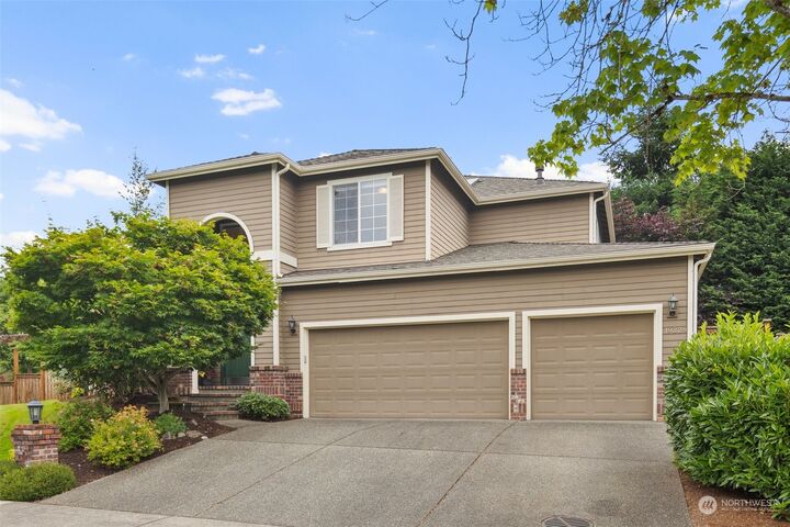 Property Photo: 19228 85th Avenue NE WA 98011