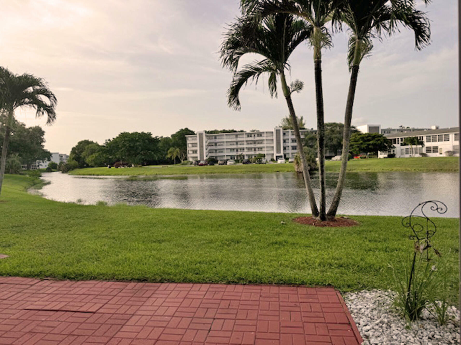 Property Photo:  1055 Newport N  FL 33442 