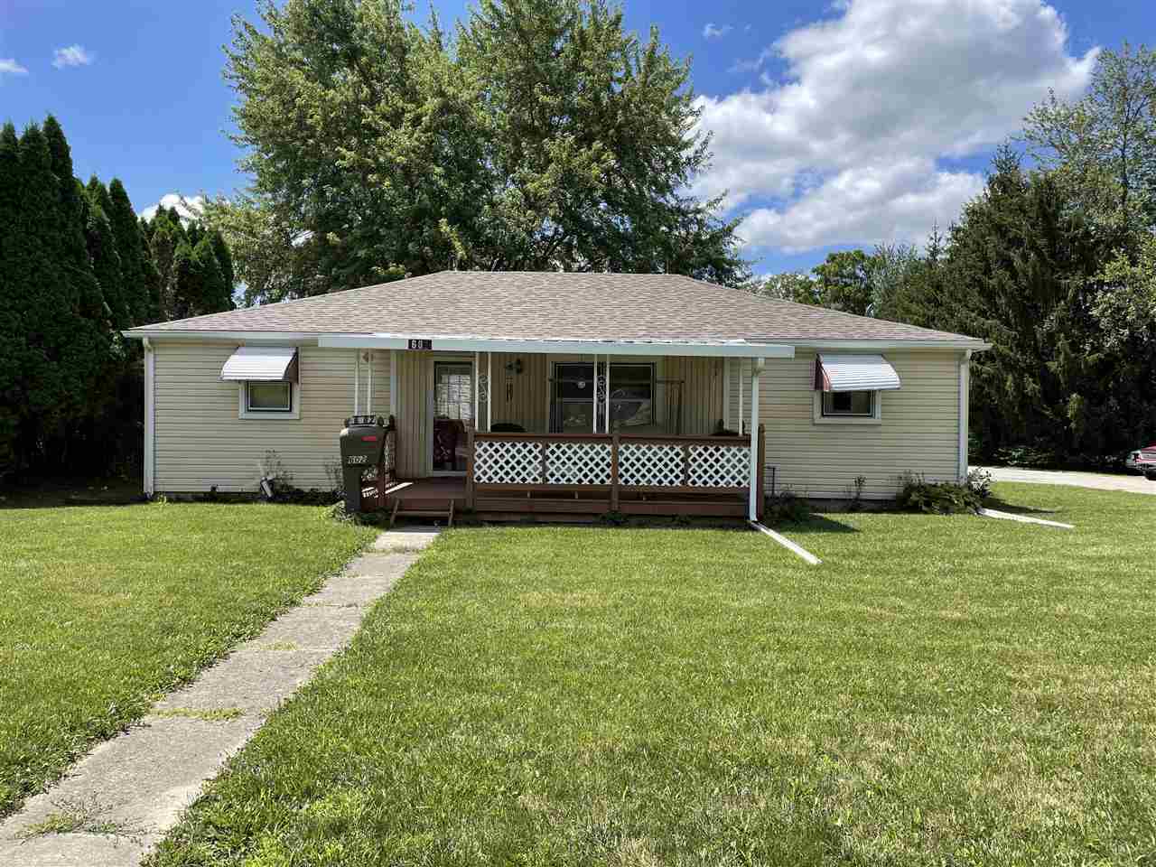 Property Photo:  602 S Washington  OH 47347 