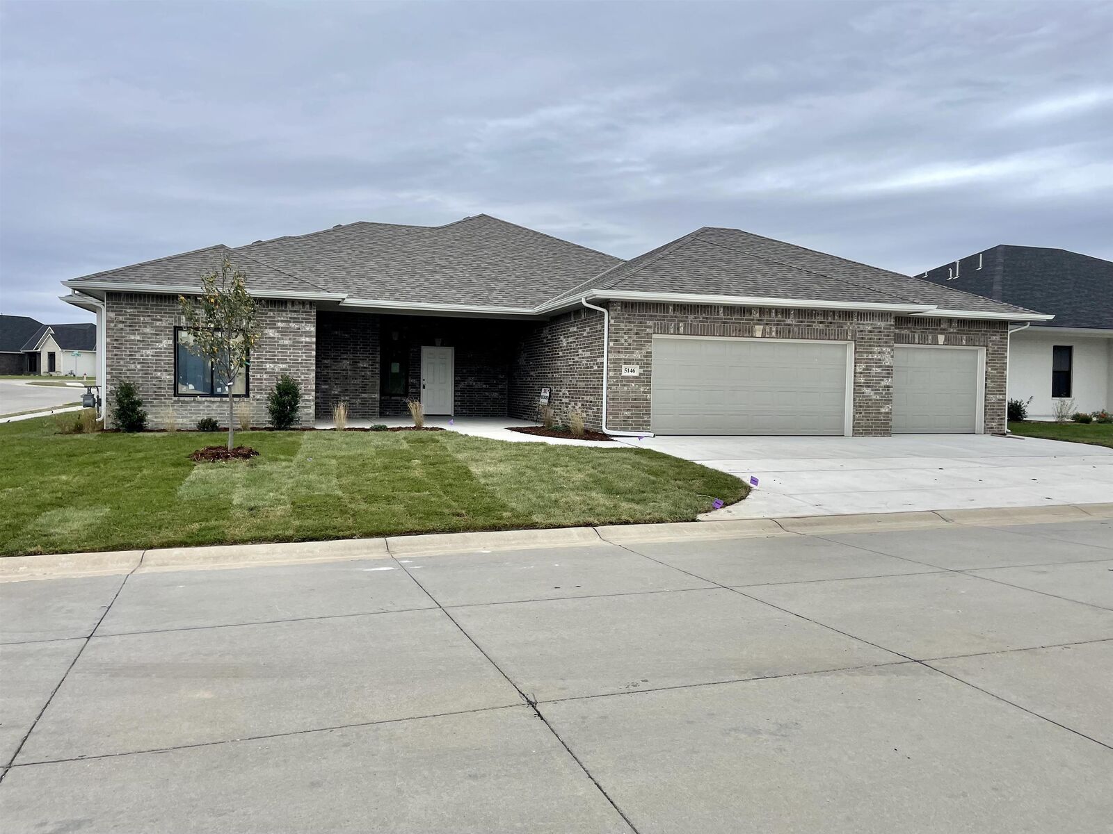 Property Photo: 5146 N Lycee St KS 67226