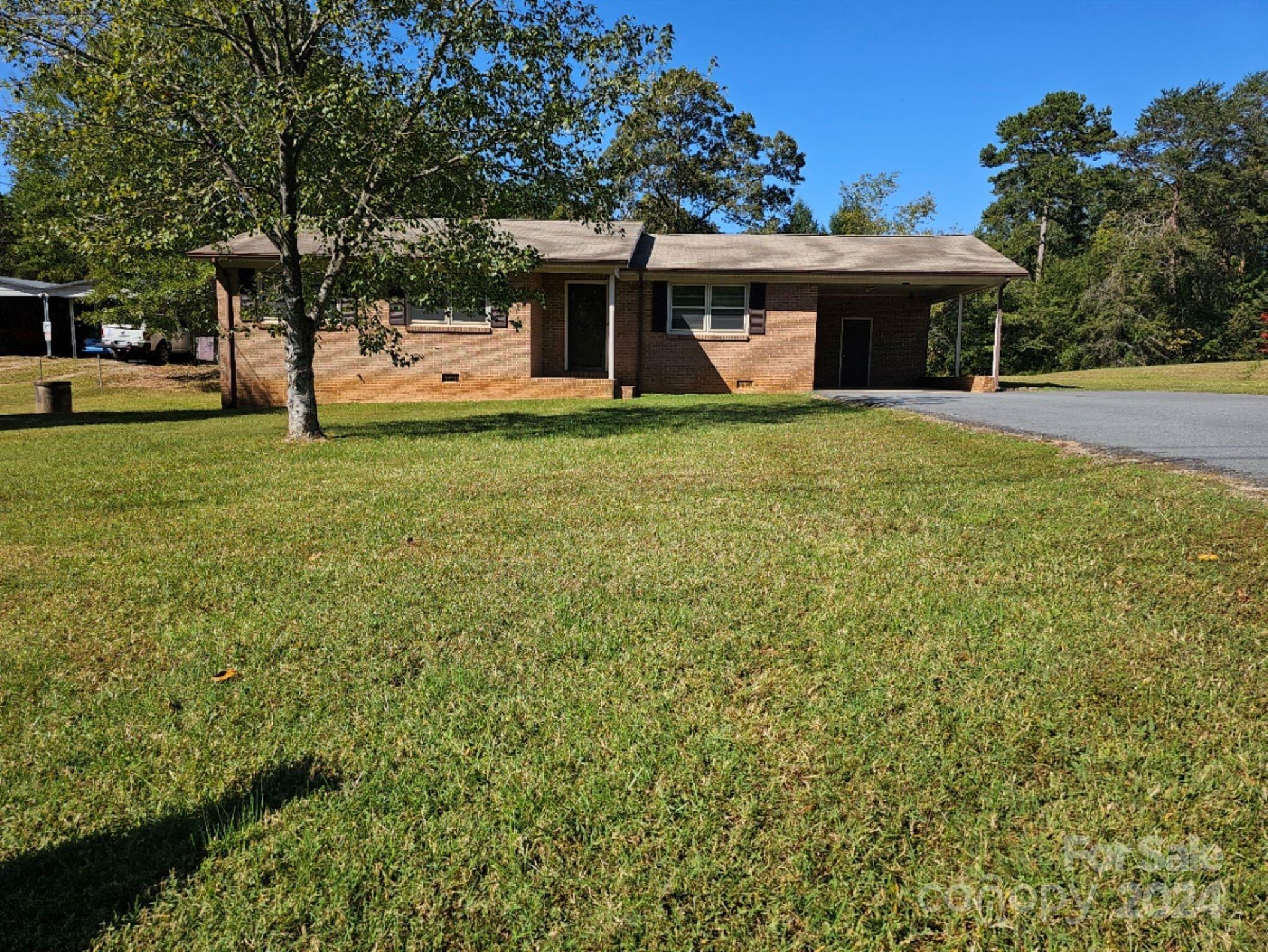 Property Photo:  3925 Icard Street  NC 28650 