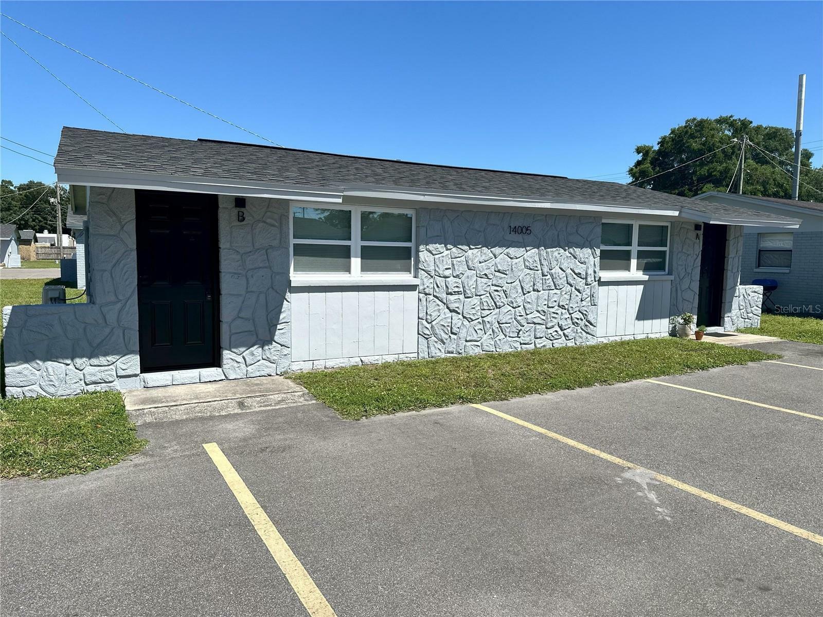 Property Photo:  1104 E 140th Avenue B  FL 33613 