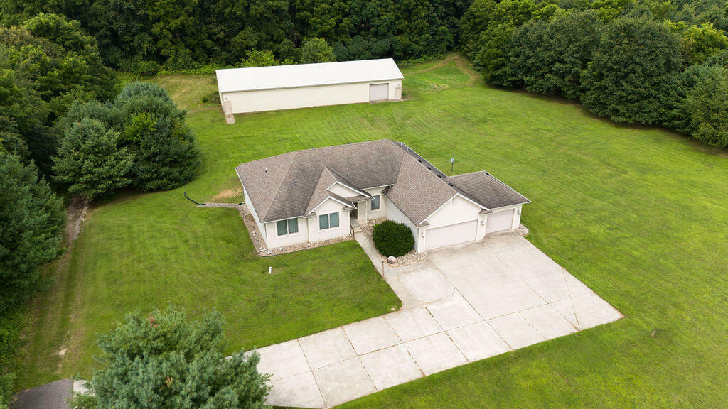 Property Photo:  68372 Beebe Road  MI 49120 