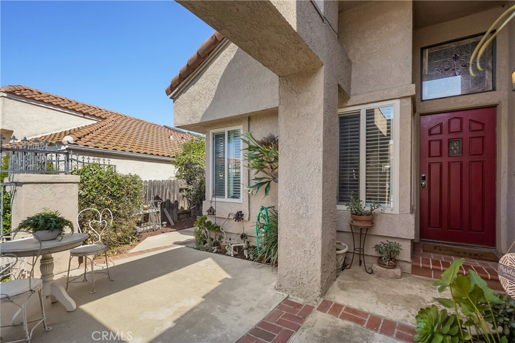 Property Photo:  71 Oak Cliff Drive  CA 91766 