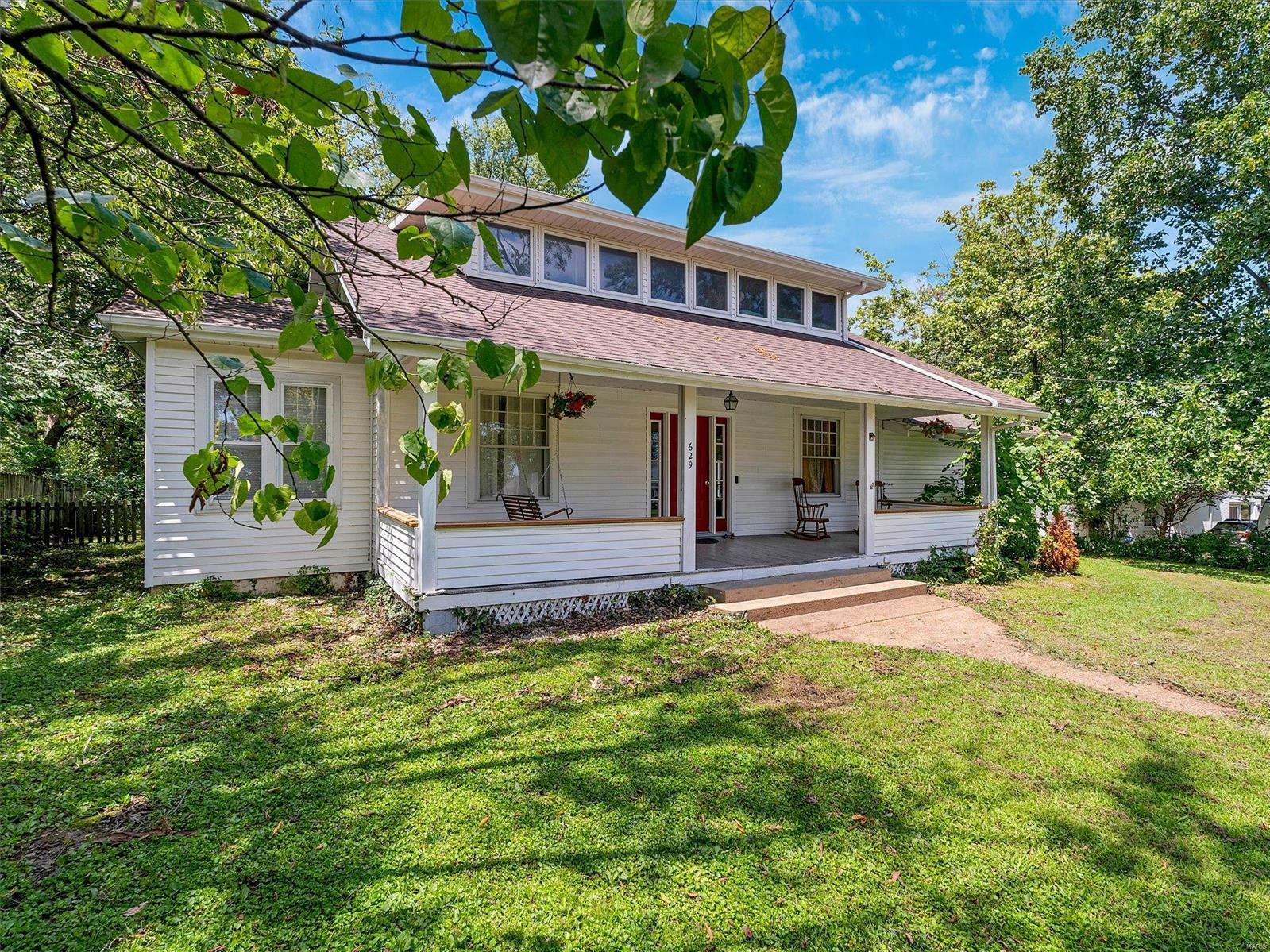 Property Photo: 629 N Central Avenue MO 63025