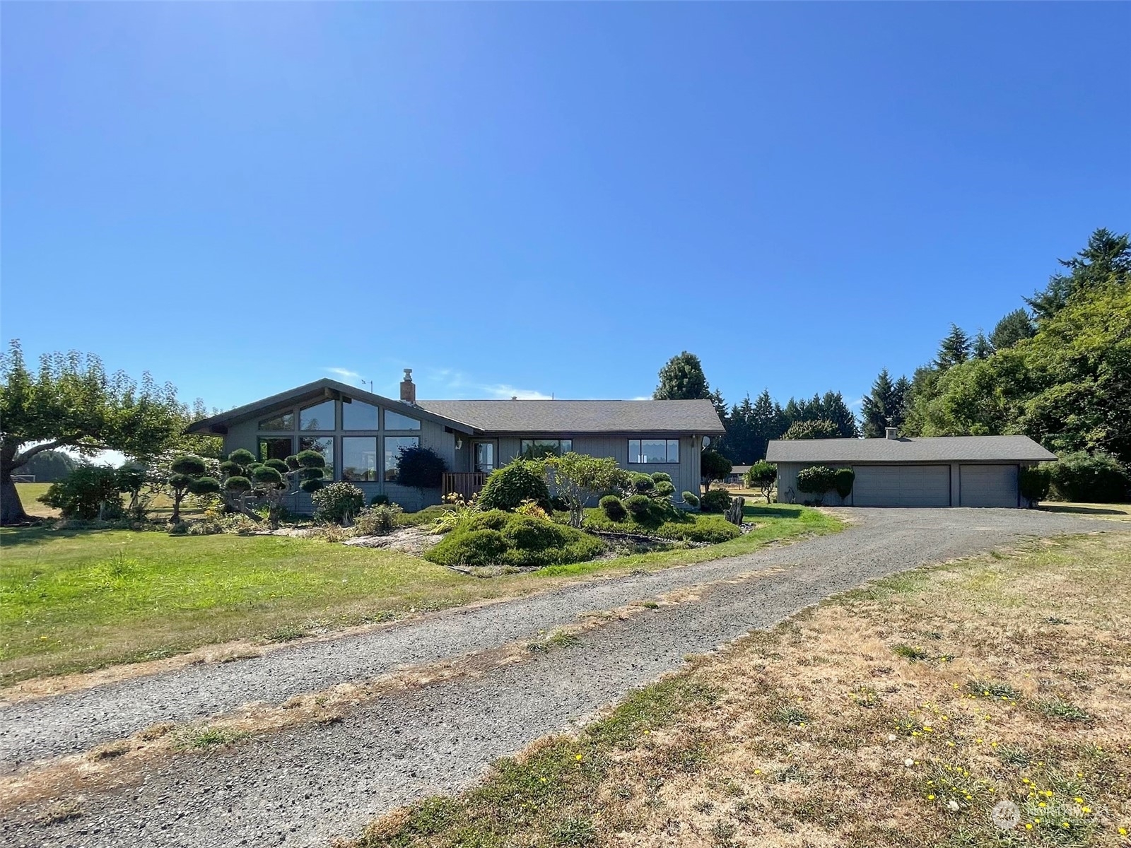 Property Photo:  83 Mariners Point Road  WA 98382 