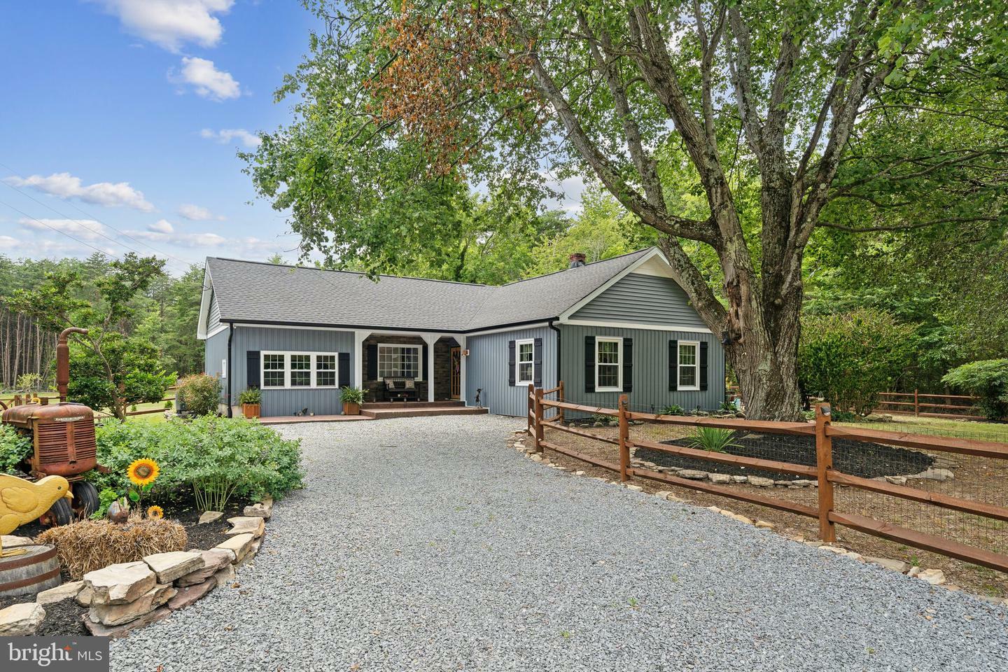 Property Photo:  1218 White Oak Road  VA 22405 