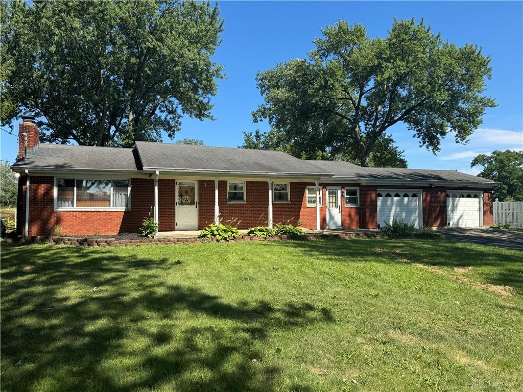 1816 Troy Road  Springfield OH 45504 photo
