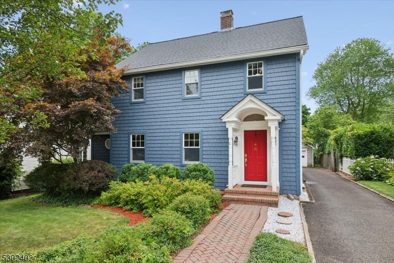 Property Photo:  20 Allen St  NJ 07920 