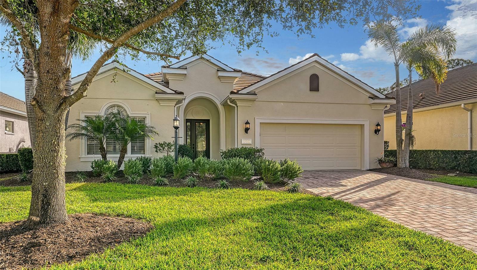 Property Photo:  7275 Lismore Court  FL 34202 