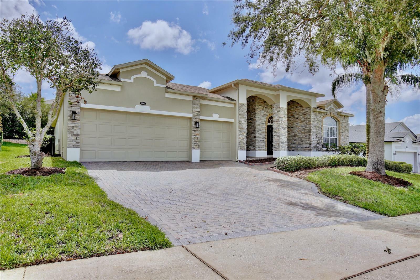 Property Photo:  1140 Calloway Circle  FL 34711 