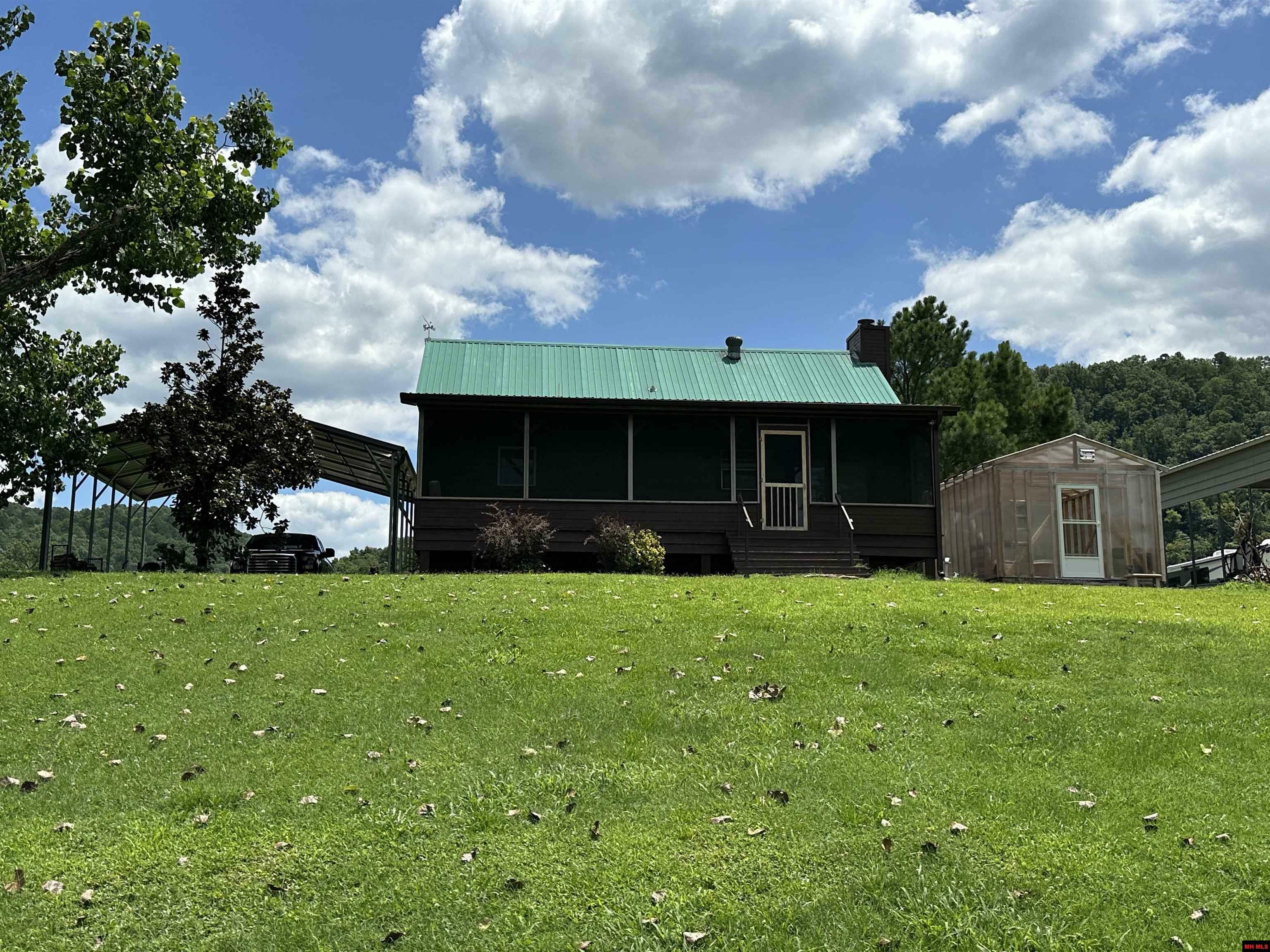 Property Photo: 146 Shipps Landing Court AR 72658