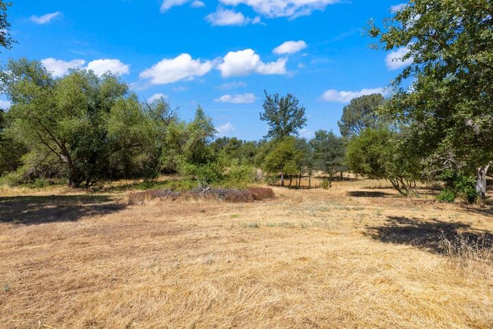 Property Photo:  4 Golden Gate Avenue  CA 95662 