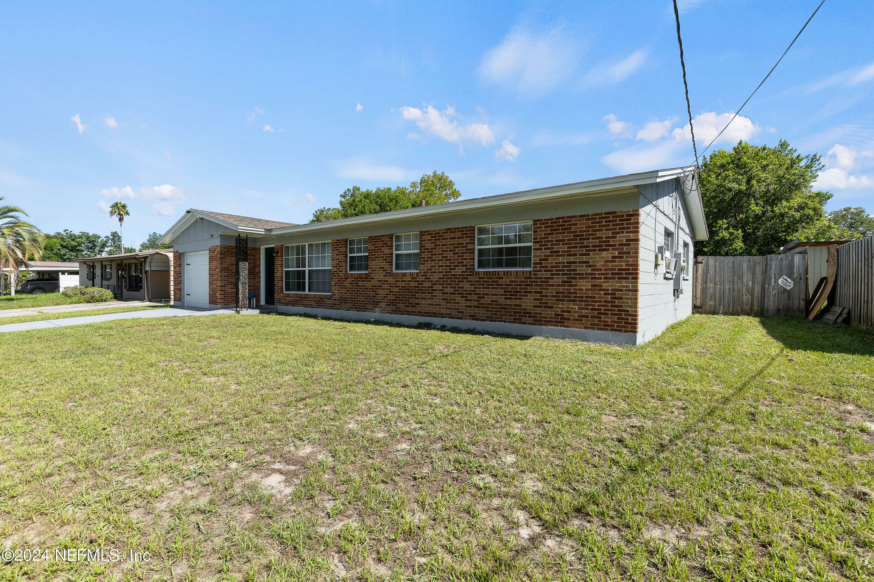 Property Photo:  7845 Renault Drive S  FL 32244 