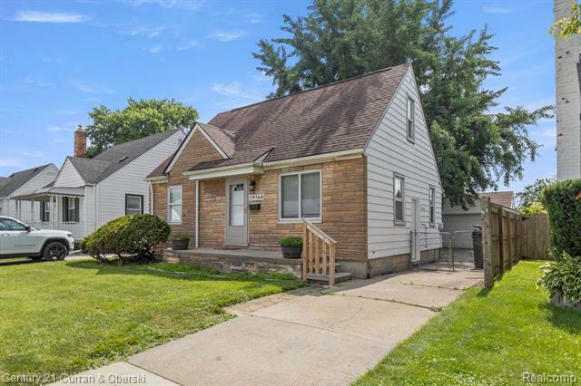 Property Photo:  19560 Harman Street  MI 48122 