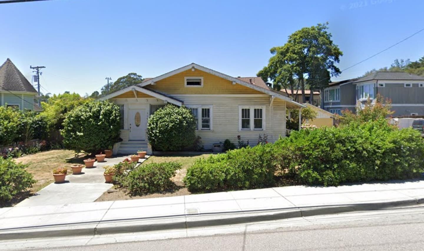 Property Photo:  229 Monterey Avenue  CA 95010 
