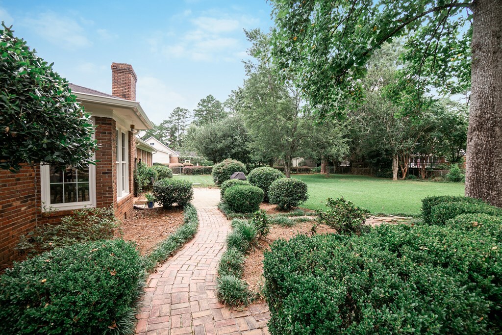 Property Photo:  2304 Doublegate Drive W  GA 31721 