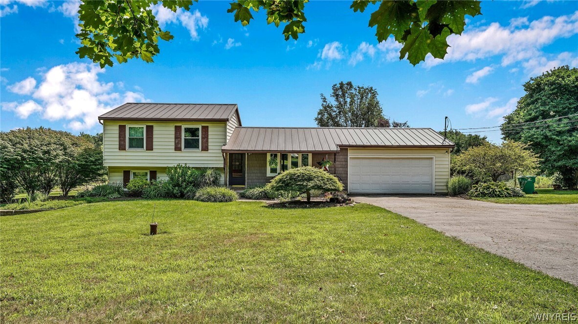 Property Photo:  2971 Bronson Hill Road  NY 14414 