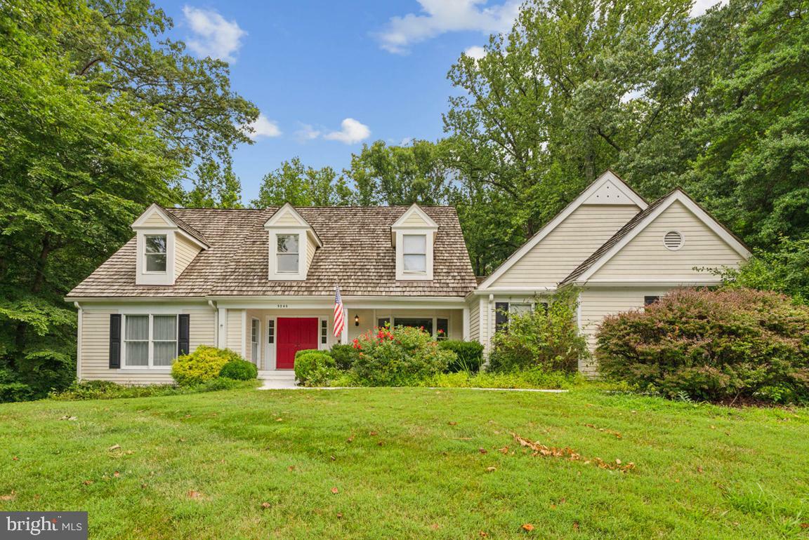 Property Photo:  9248 Wood Glade Drive  VA 22066 