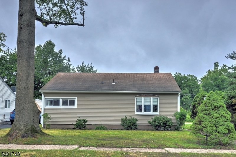 Property Photo:  1525 Washington Ave  NJ 07442 