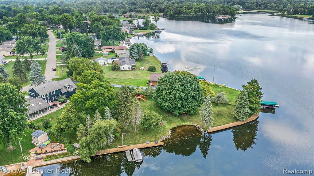 Property Photo: 8705 Waumegah Road MI 48348 2554