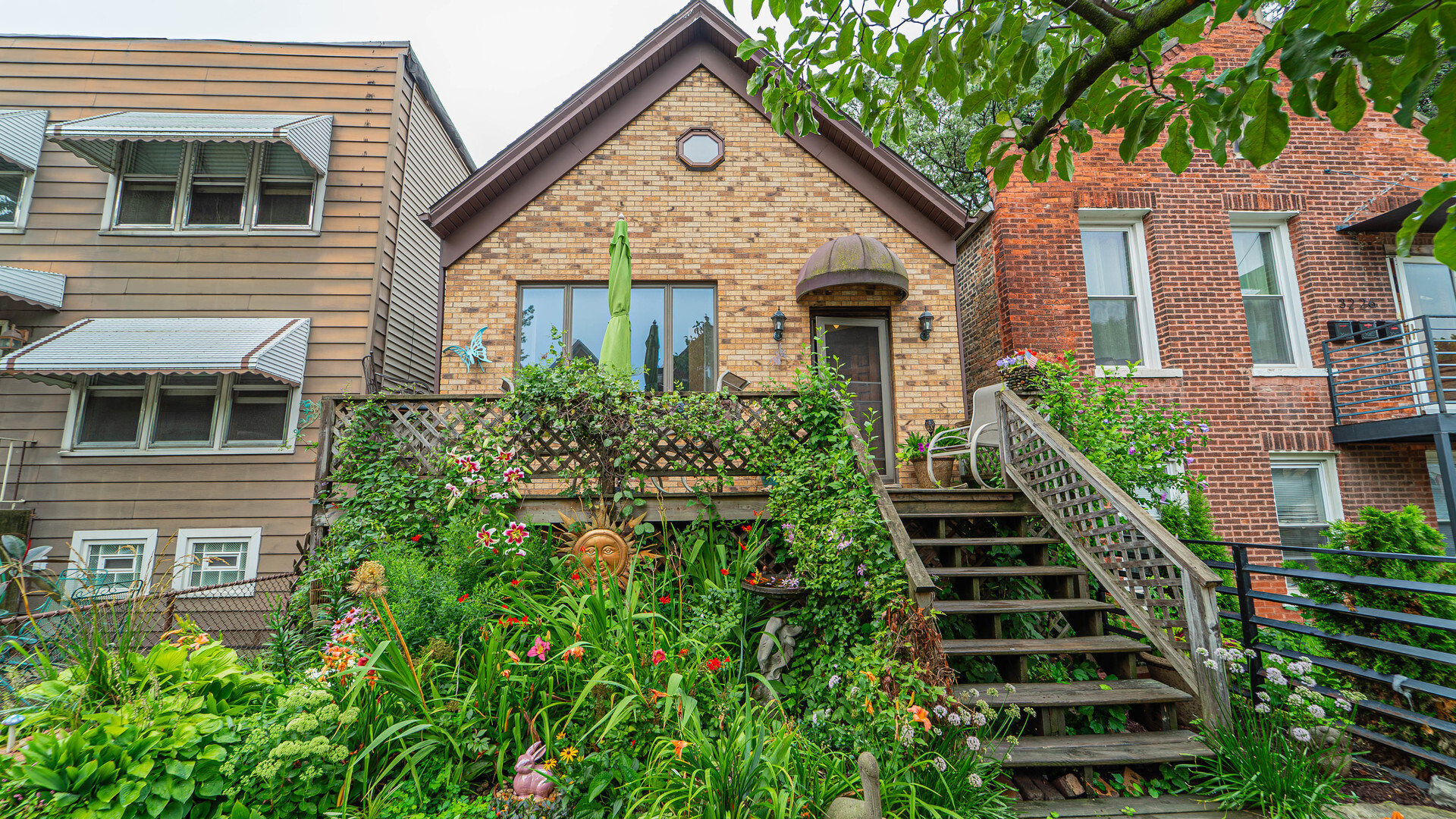 Property Photo: 3228 S May Street IL 60608