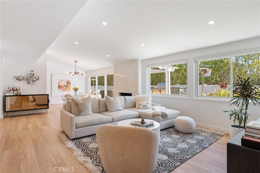 Property Photo: 5671 Collins Place CA 91367