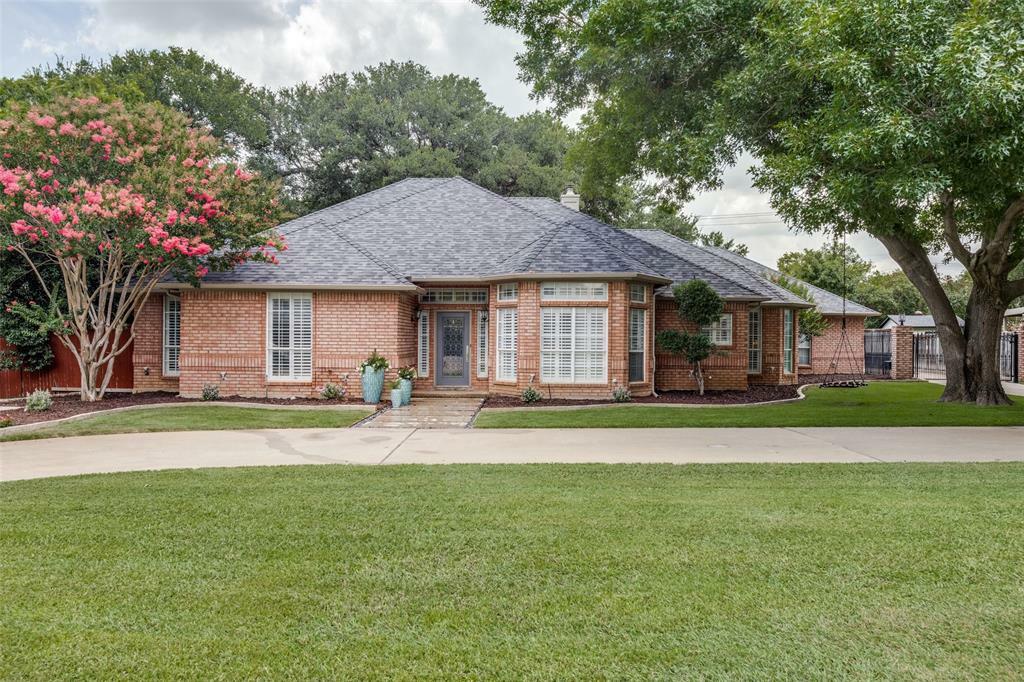 Property Photo:  9120 Timber Oaks Drive  TX 76179 