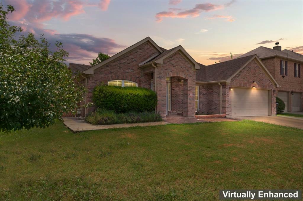 Property Photo:  6405 Viking Trail  TX 76001 