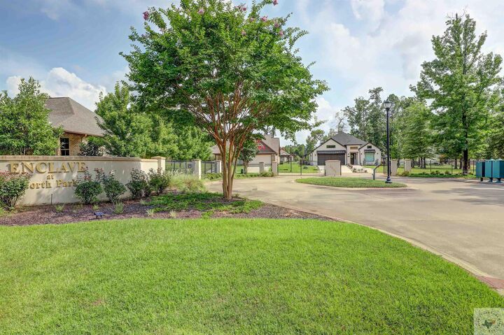 Property Photo:  8 Enclave Cir.  TX 75503 