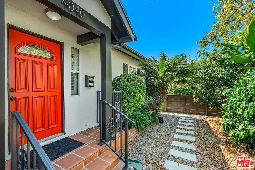 Property Photo:  4038   Rosabell St  CA 90066 