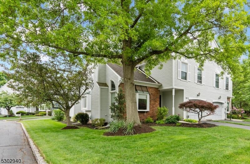Property Photo: 969 Concord Way NJ 08853