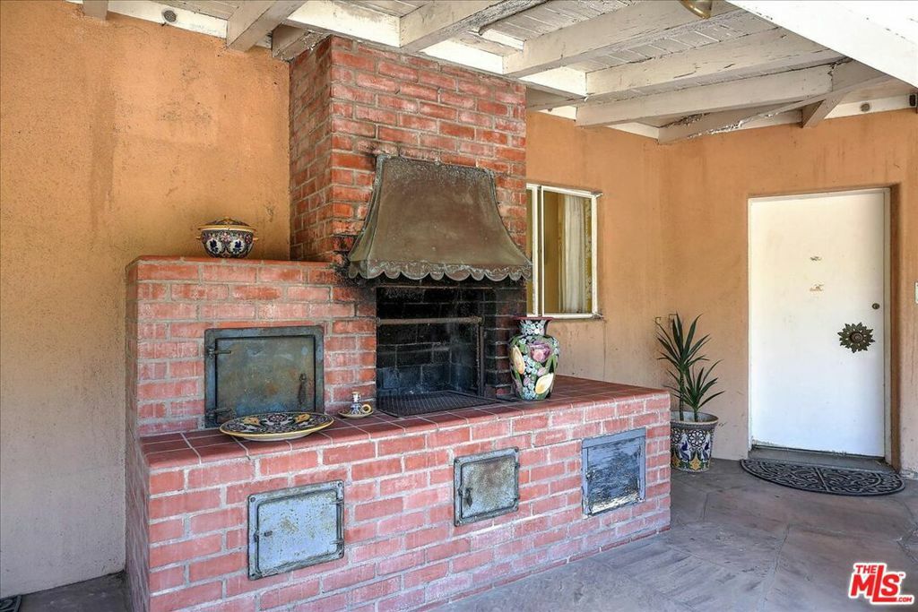 Property Photo:  3750 Foothill Road  CA 93105 