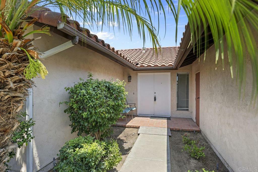 Property Photo:  483 Quince  CA 91911 