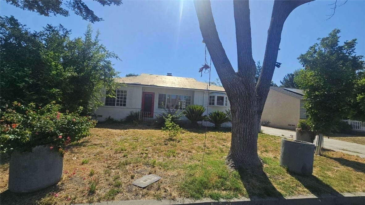 Property Photo:  6038 Allott Avenue  CA 91401 