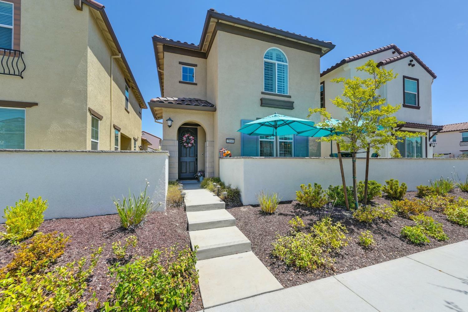 Property Photo:  2160 Terrawood Street  CA 95747 