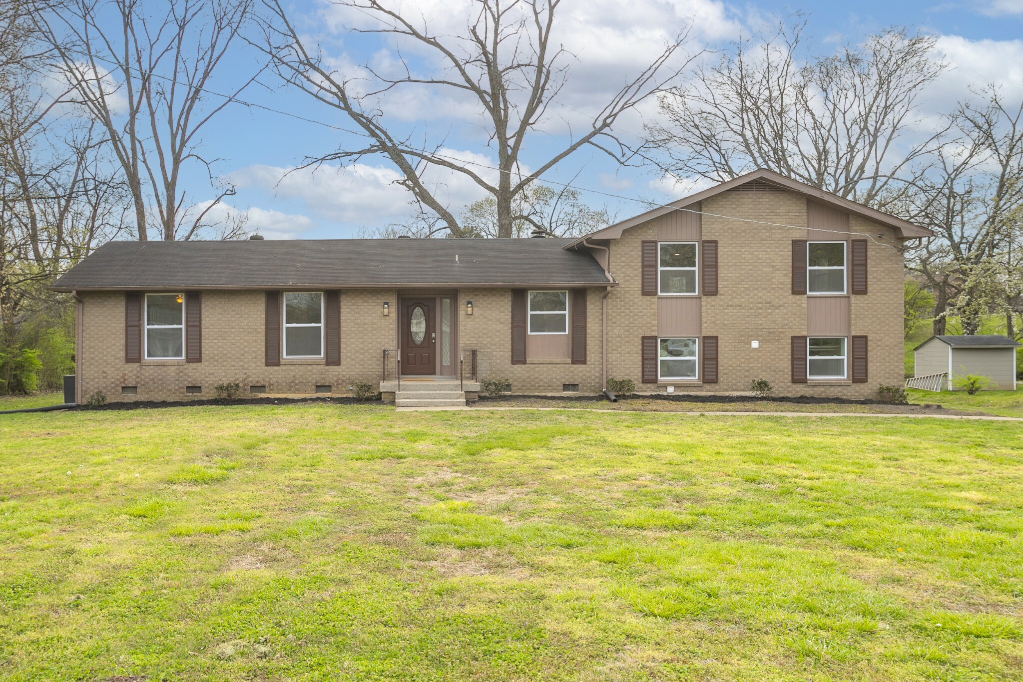 109 Southburn Dr  Hendersonville TN 37075 photo