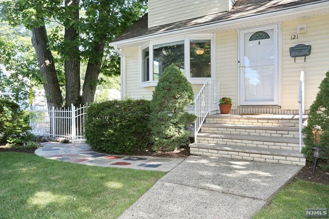 Property Photo:  121 Bergen Avenue  NJ 07463 