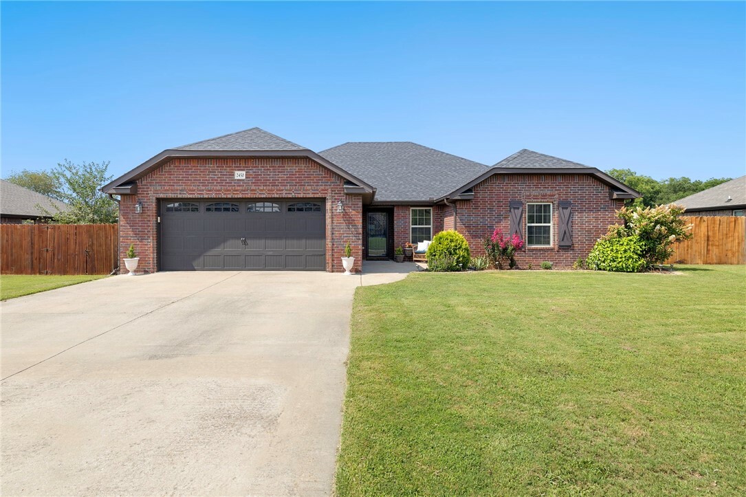 Property Photo:  2450 Heather Lynn Lane  AR 72701 