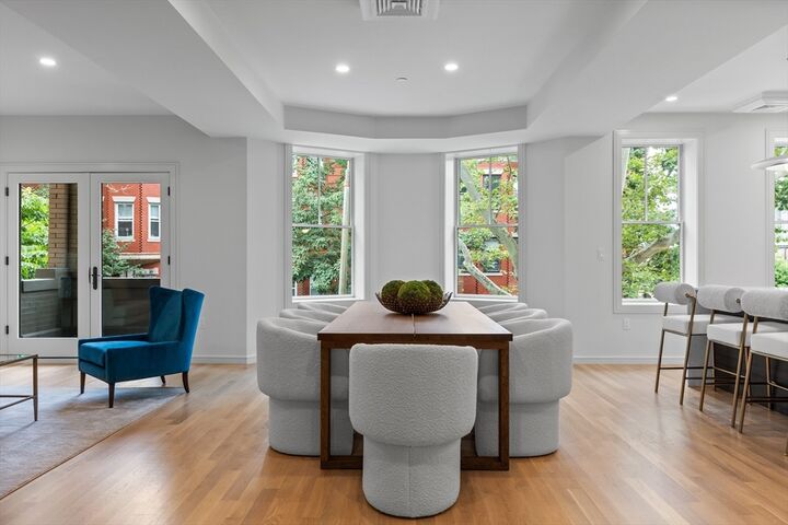 Property Photo:  6 Claflin Road 2  MA 02445 