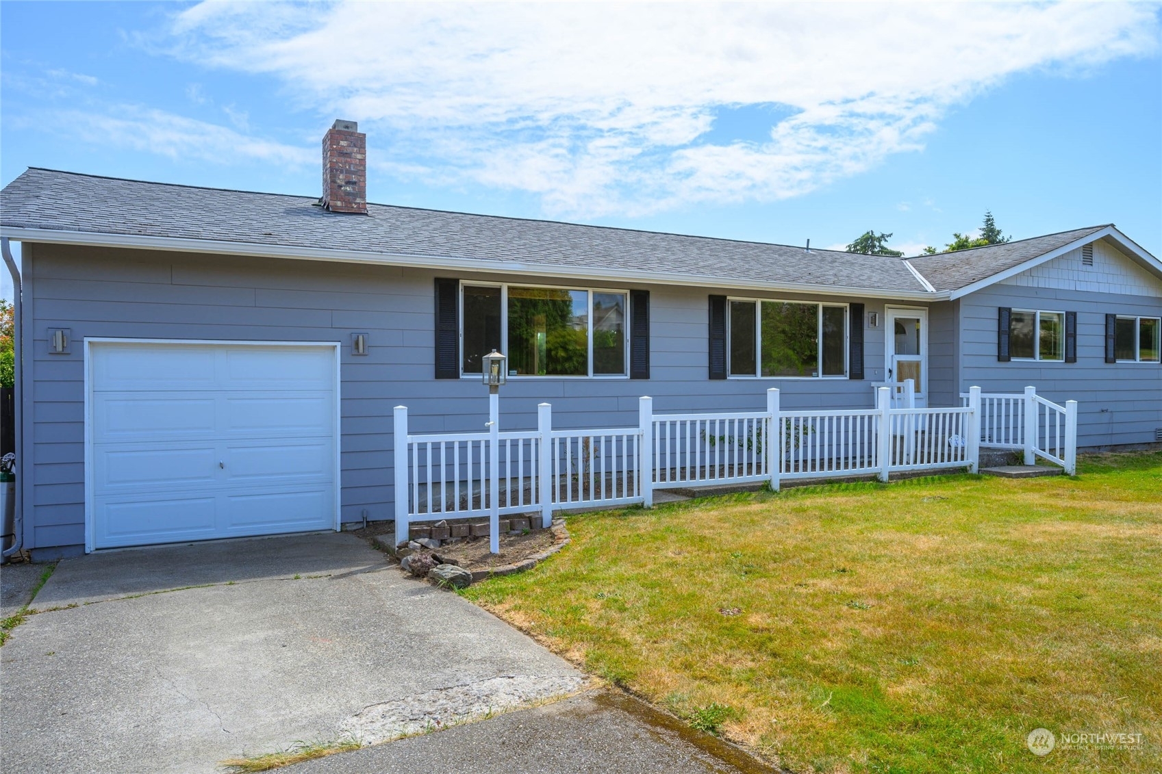 Property Photo:  3619 N Avenue  WA 98221 