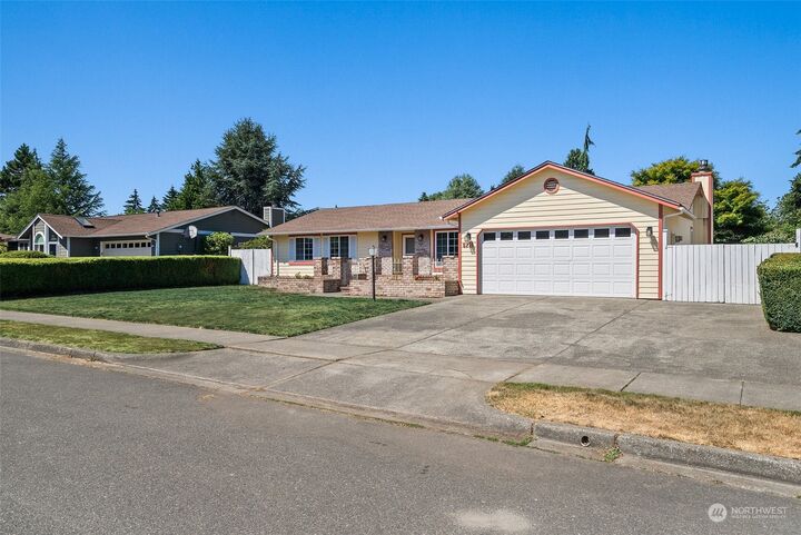 Property Photo:  6711 N 10th Street  WA 98406 