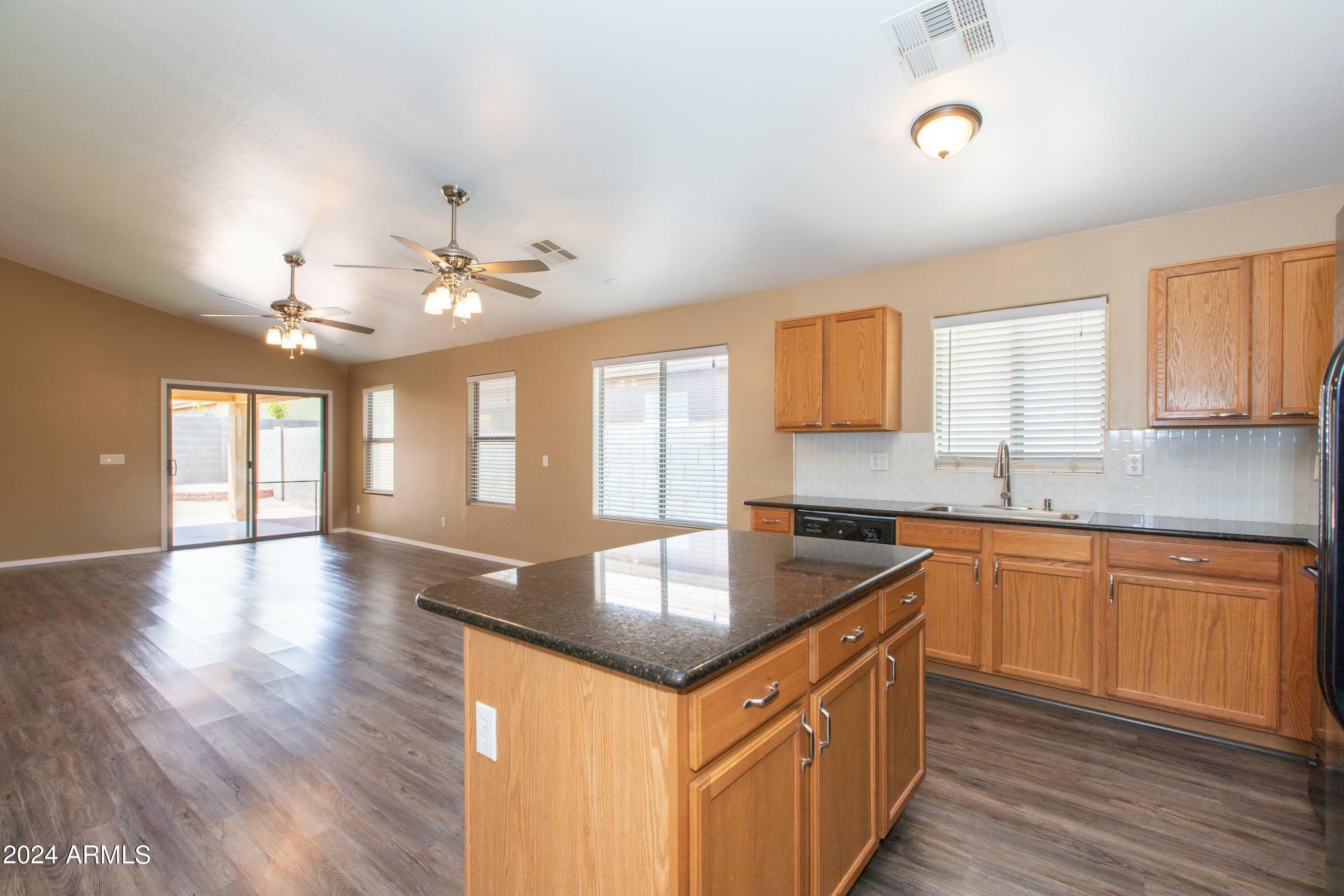 Property Photo:  2753 W Jasper Butte Drive  AZ 85144 