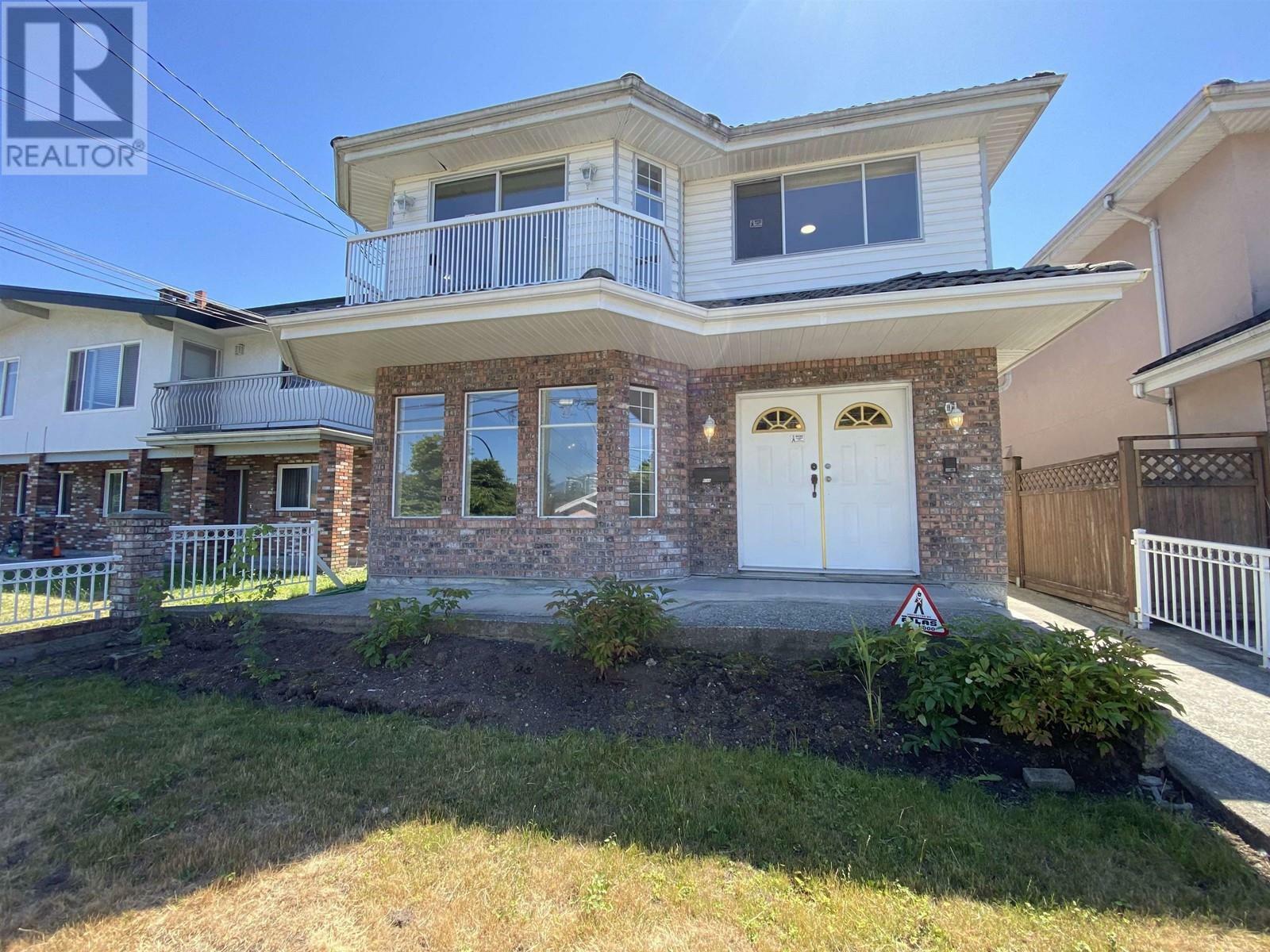 Property Photo:  5356 Dominion Street  BC V5G 1E2 